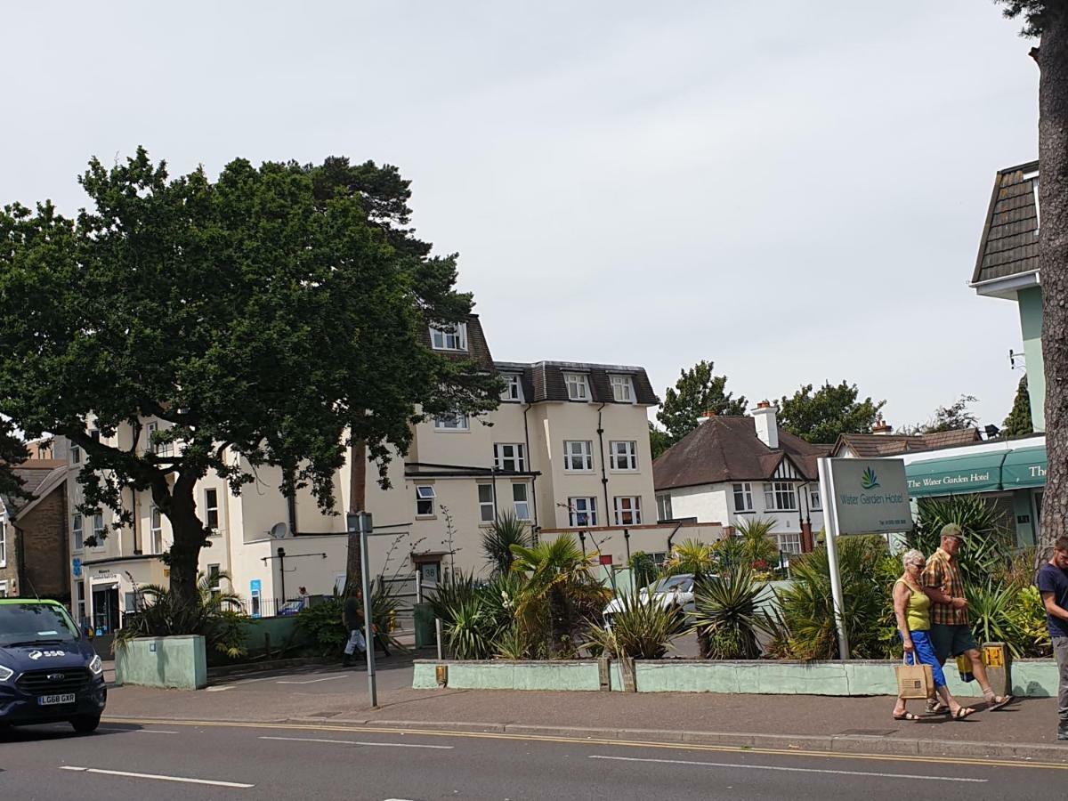 Close To Beach And Town Square Bournemouth Exterior photo